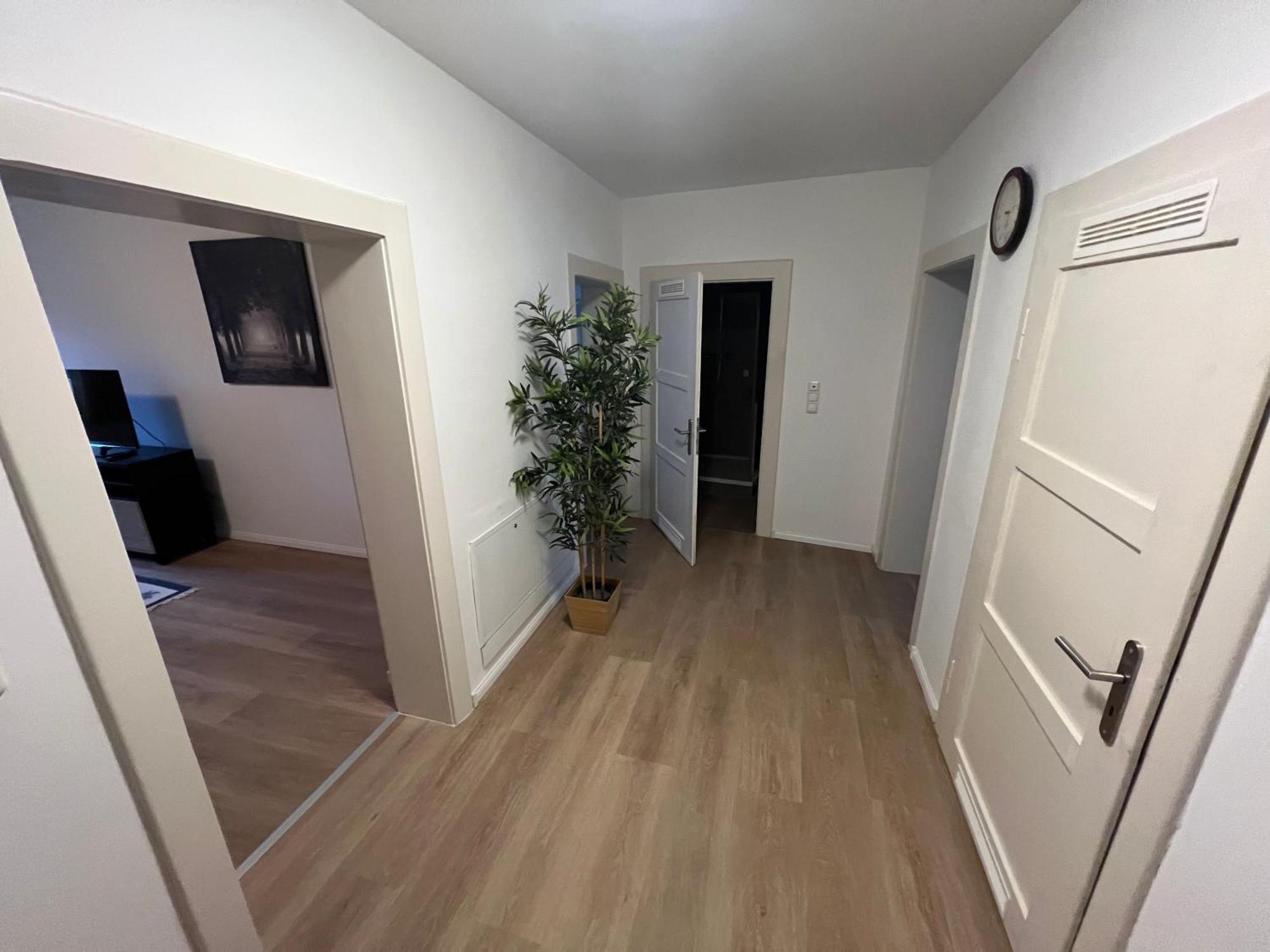 Zentrale Apartments In بايروث المظهر الخارجي الصورة